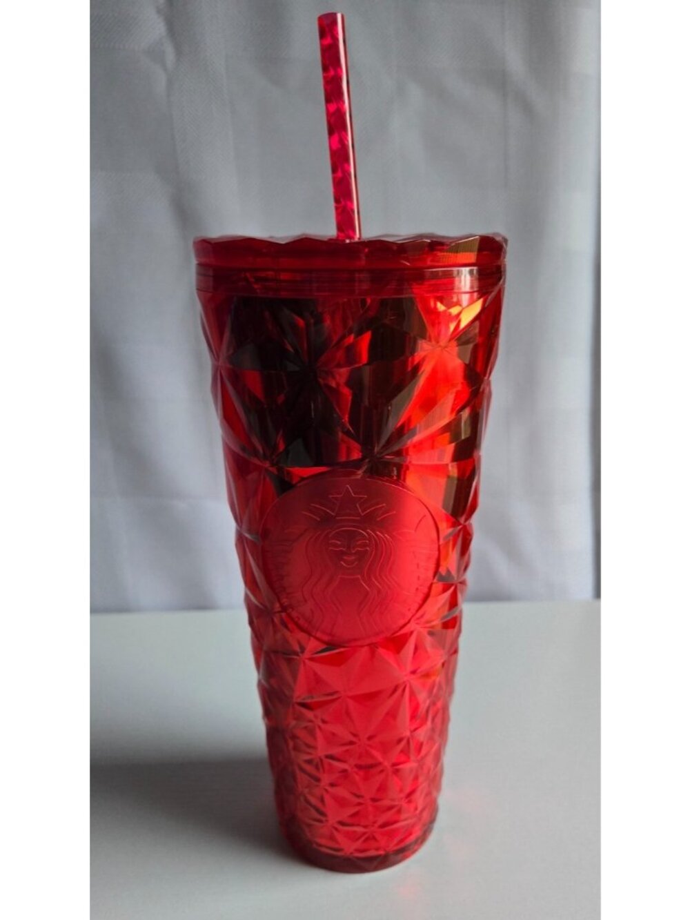 Starbucks Holiday 2023 RED Jeweled Prism 16oz Tumbler With Straw